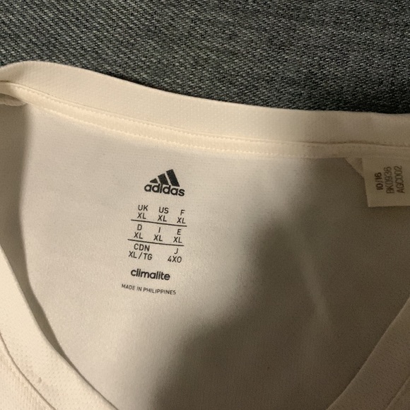 Adidas Fleece T shirt - Picture 3 of 3